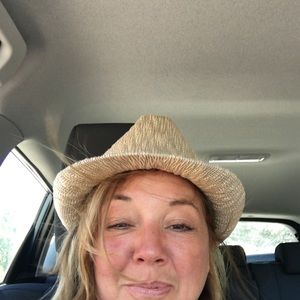 Meet your Posher, Irina